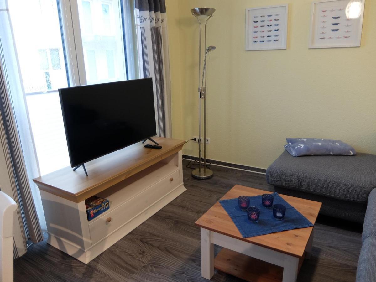 Moorhexe Apartment Gelbensande Екстериор снимка